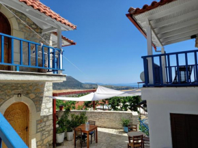 Amphora Guesthouse & Apartments